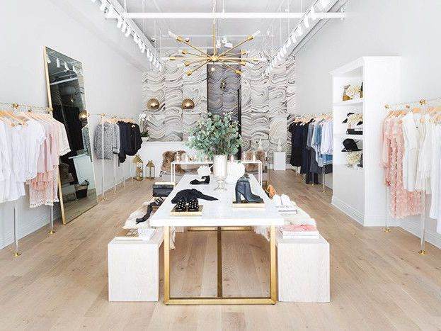 Store design #boutique #clothing #store #boutiqueclothingstore Store set up